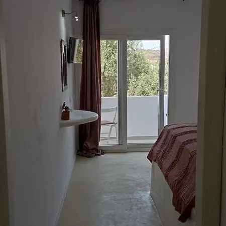 Suite Diminutif 2 Αδάμας Εξωτερικό φωτογραφία
