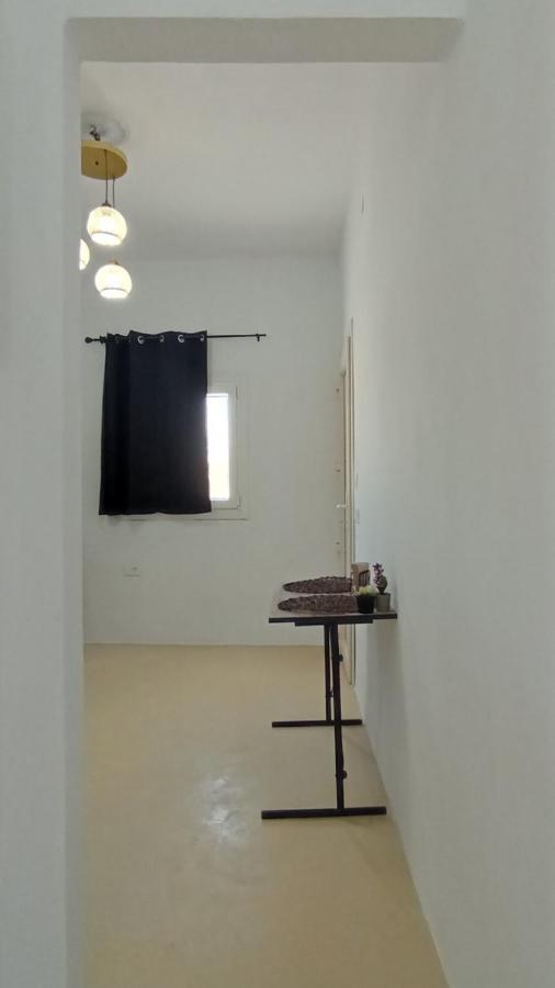Apartment Diminutif 2 Adamantas (Milos)